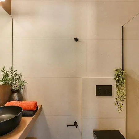 Assos Reverie * Asos